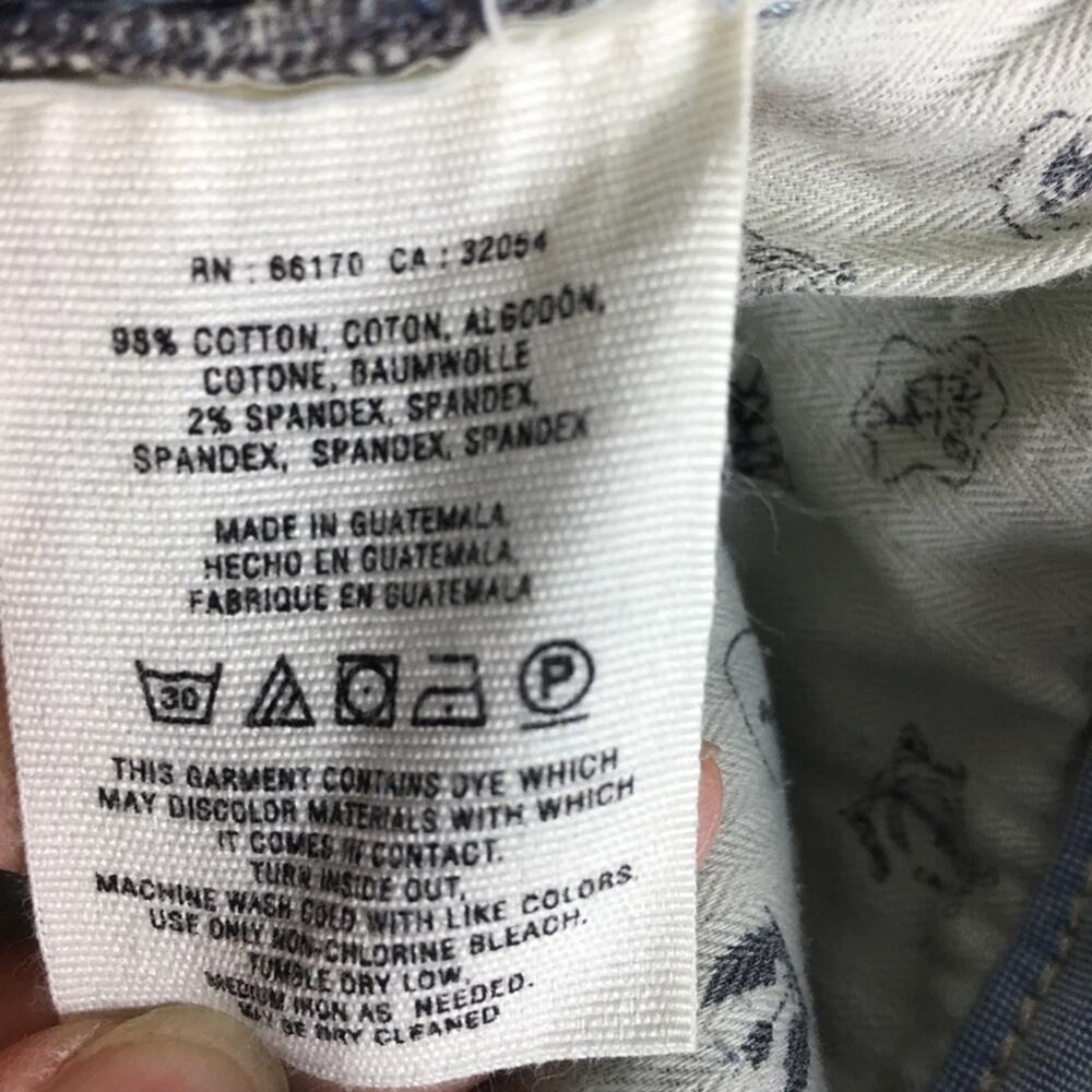 Holding Horses Blue Distressed Denim Boyfirend Shorts size 26 - Picture 7 of 7
